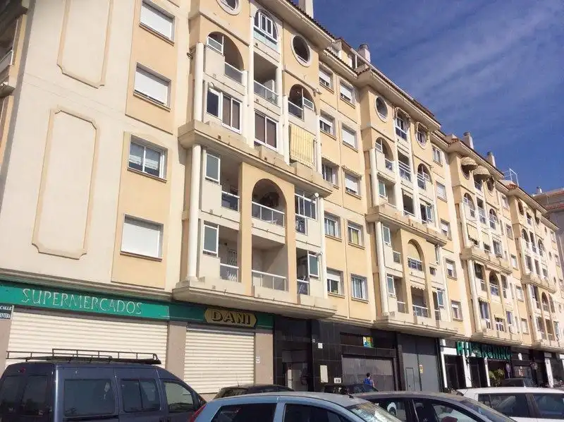 Vista exterior de Pis en venda en Fuengirola amb Balcó