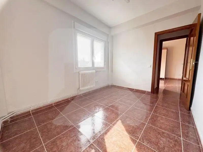 Bedroom of Flat for sale in Valdemoro  with Heating, Terrace and Alarm