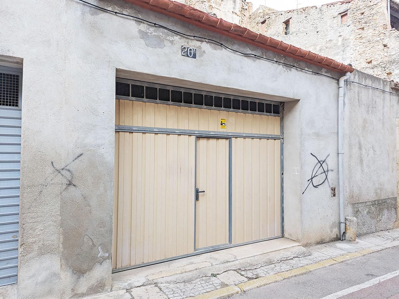 Aparcament de Local de lloguer en Ulldecona