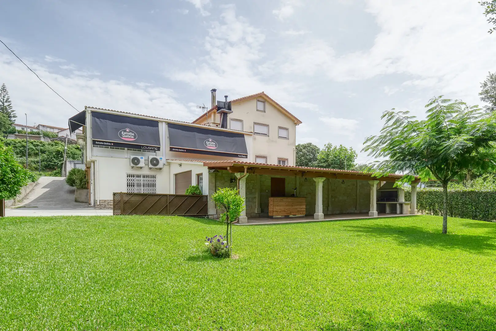 Jardín de Casa o chalet en venta en Lousame con Aire acondicionado, Calefacción y Jardín privado
