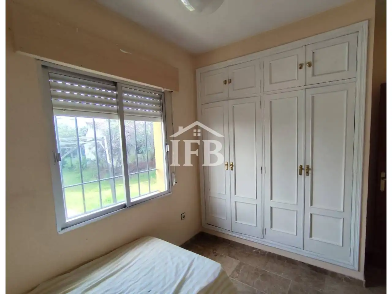 Jardín de Casa o chalet en venta en Badajoz con Aire acondicionado, Calefacción y Jardín privado