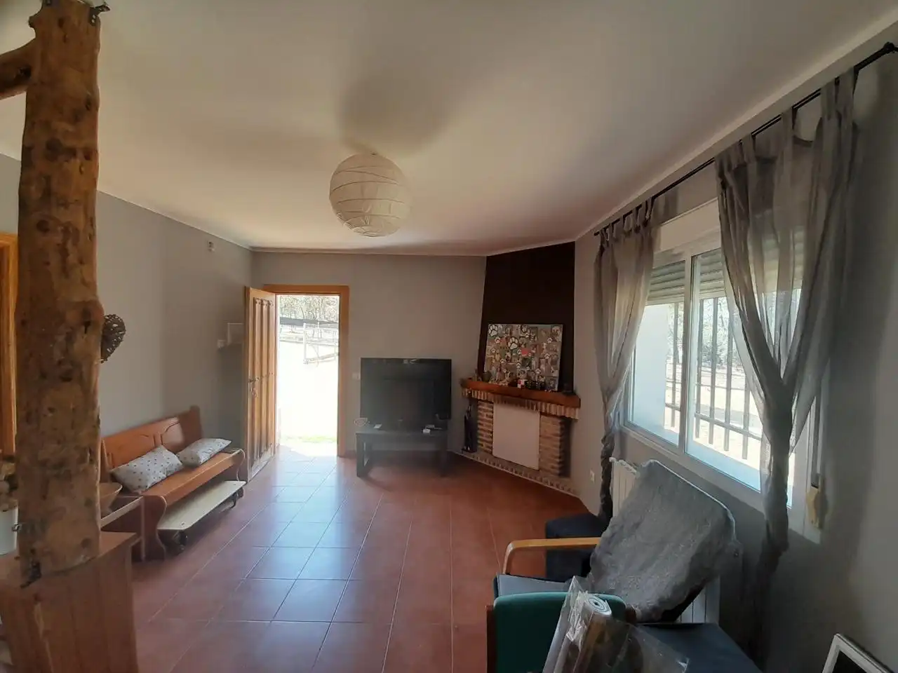 Sala d'estar de Casa o xalet en venda en Marugán amb Calefacció i Jardí privat