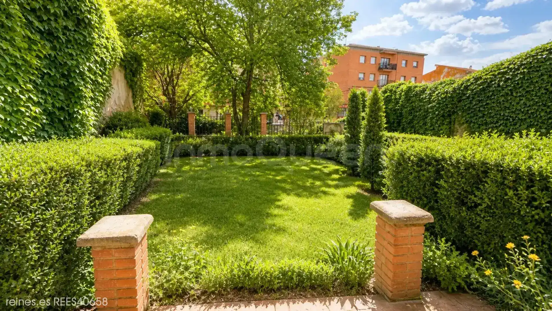 Jardí de Casa o xalet en venda en Calamocha amb Calefacció, Jardí privat i Terrassa