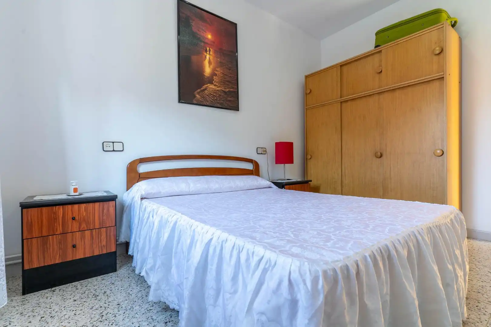 Habitación de Casa o chalet en venta en Olesa de Montserrat con Calefacción, Trastero y Piscina