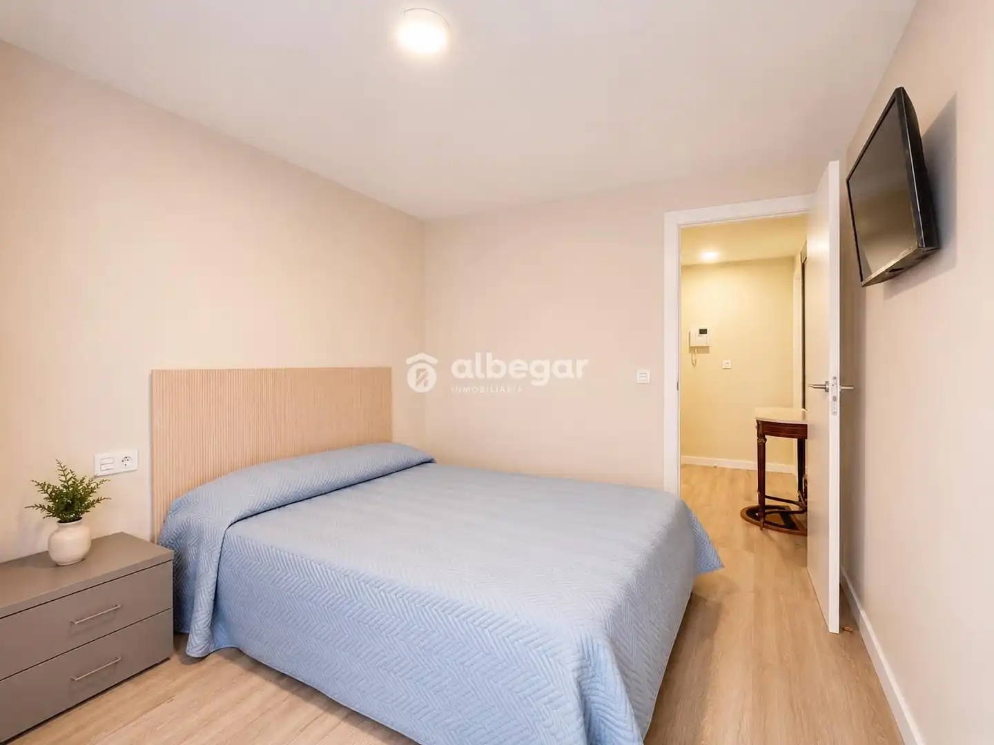 Habitación de Piso en venta en Valencia con Amueblado