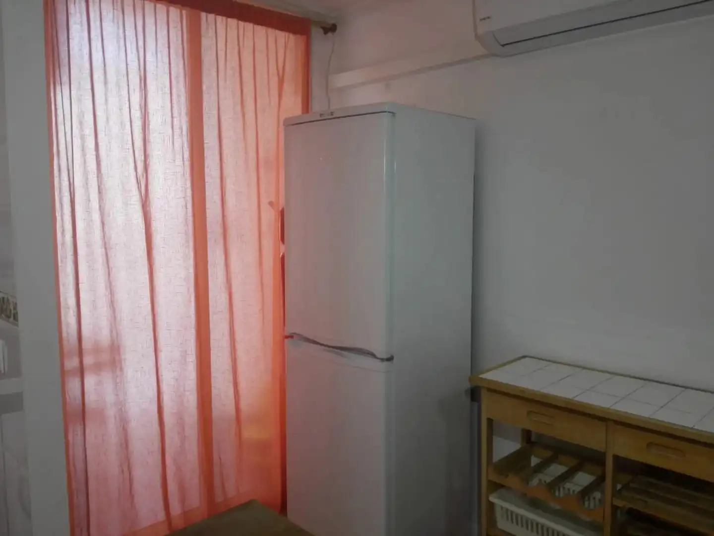Kitchen of Flat for share in Benimaclet