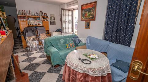 Foto 2 de Casa adosada en venda a La Zarzuela - San José - Belén, Linares