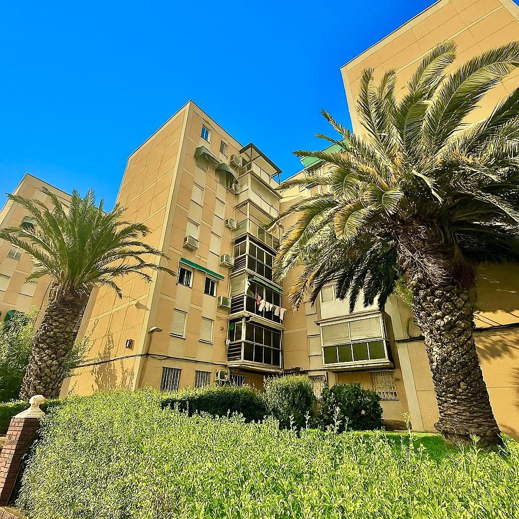 Vista exterior de Piso en venta en  Madrid Capital con Aire acondicionado, Calefacción y Terraza