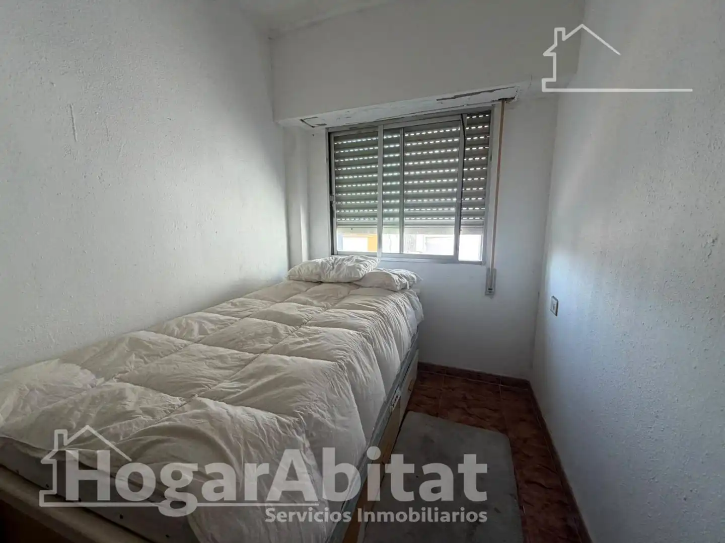 Habitación de Ático en venta en Sagunto / Sagunt con Aire acondicionado, Terraza y Alarma