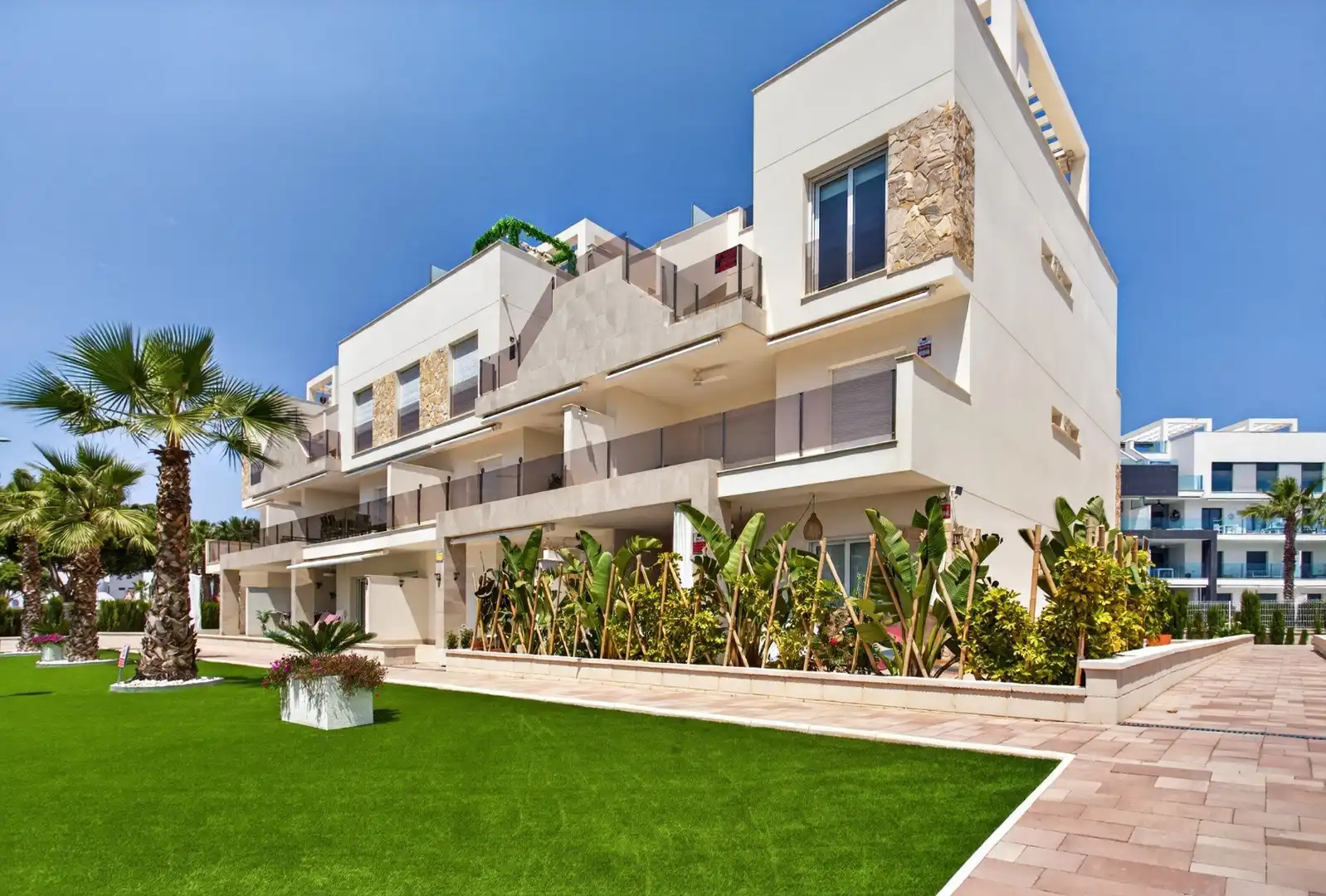 Vista exterior de Apartament en venda en Guardamar del Segura amb Moblat