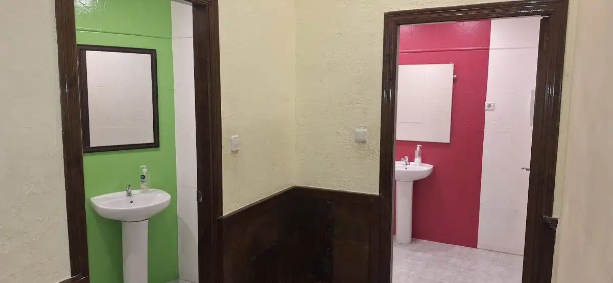 Baño de Local de alquiler en Murcia