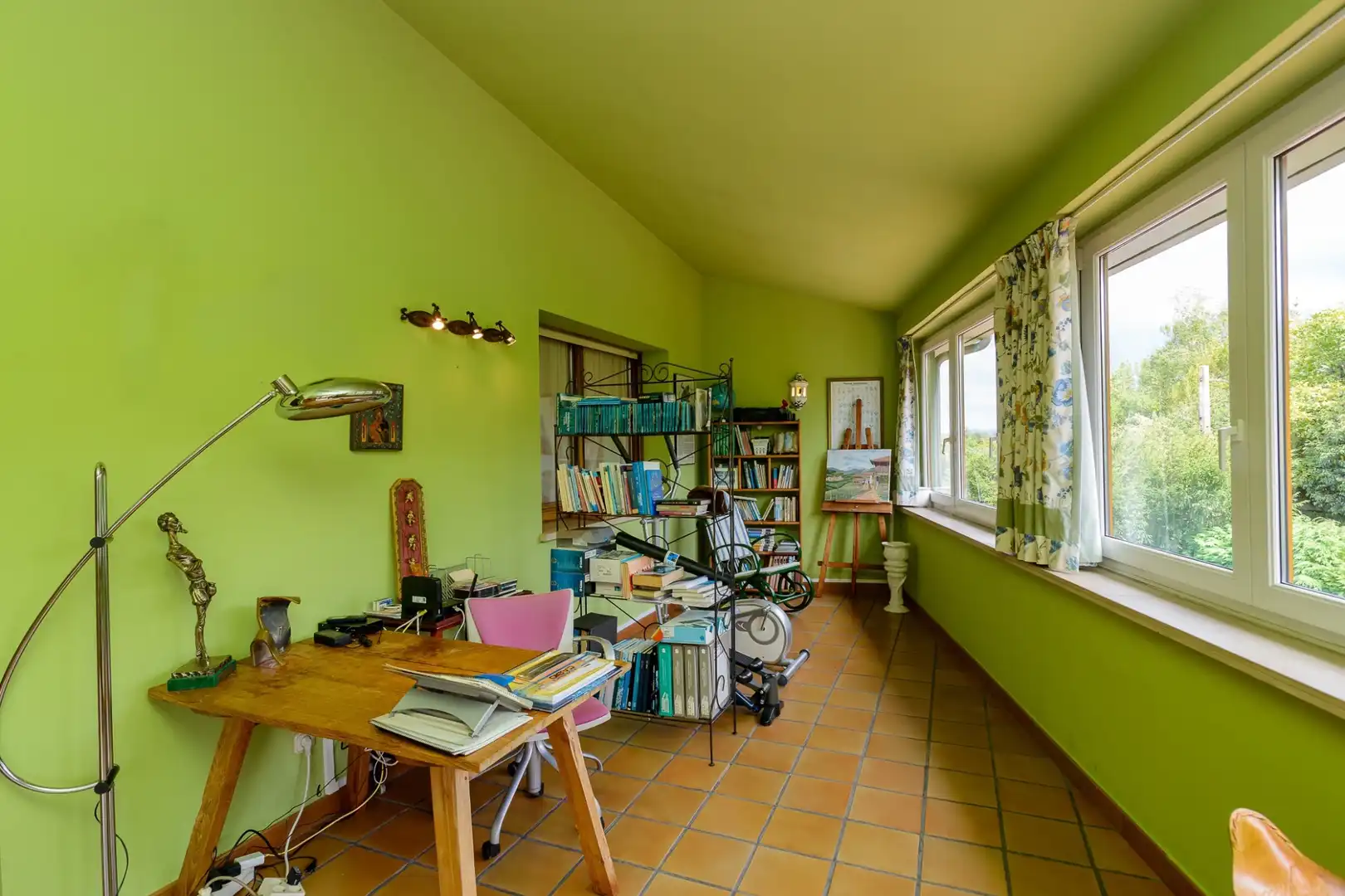 Habitación de Casa o chalet en venta en Oviedo  con Calefacción, Jardín privado y Parquet