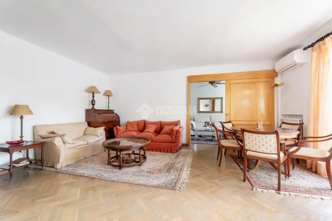 Living room of Flat for sale in Majadahonda  with Terrace