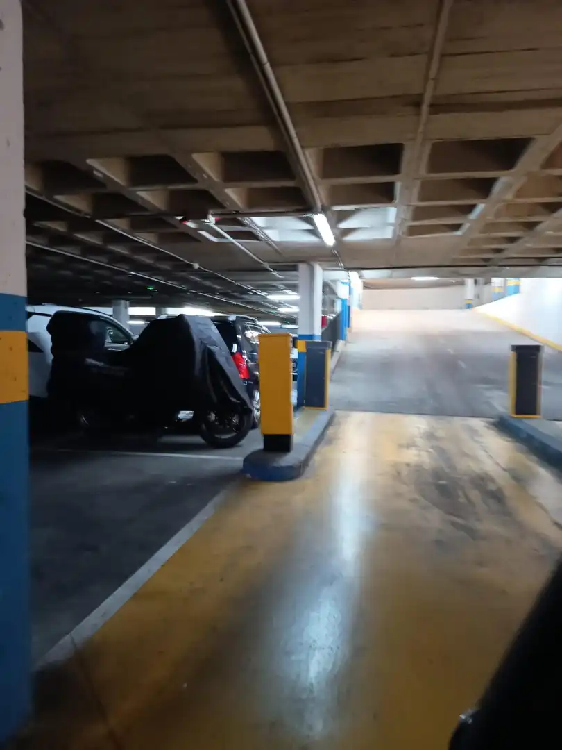 Aparcament de Garatge en venda en Sevilla