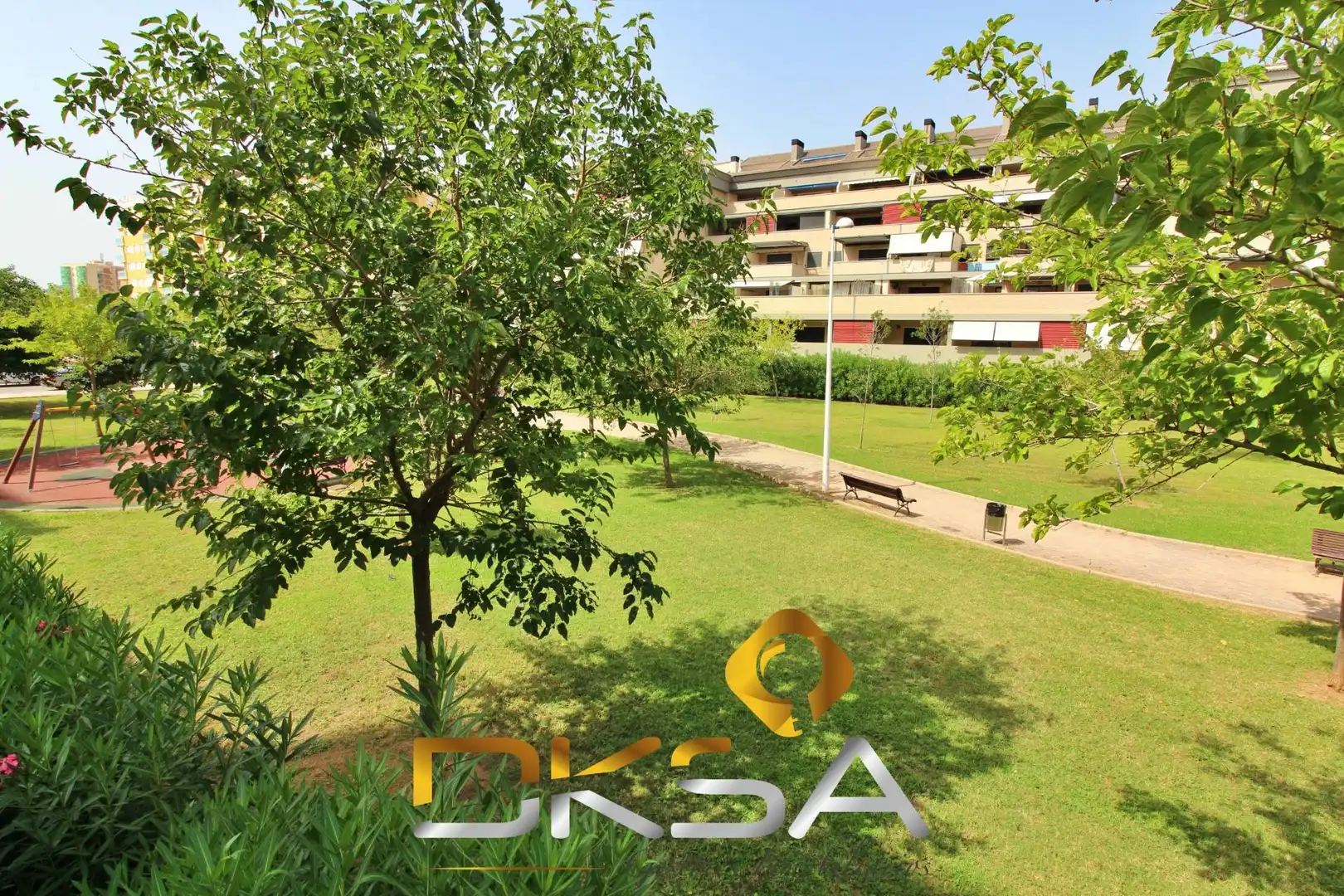 Vista exterior de Planta baixa en venda en Oropesa del Mar / Orpesa amb Jardí privat, Terrassa i Piscina comunitària