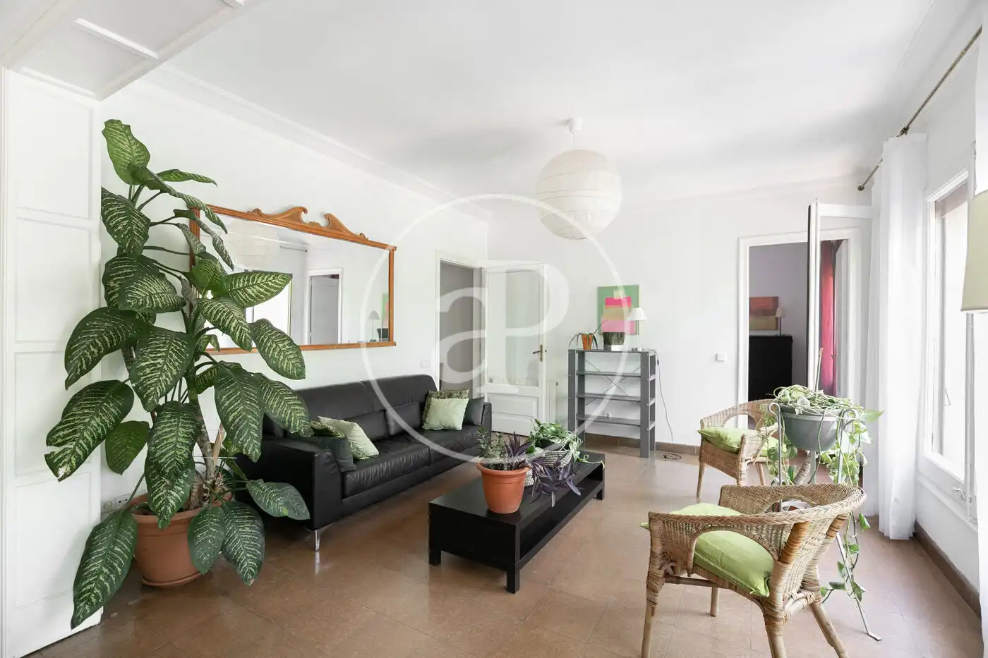 Wohnzimmer von Wohnung zum Verkauf in Barcelona mit Klimaanlage, Heizung und Terrasse