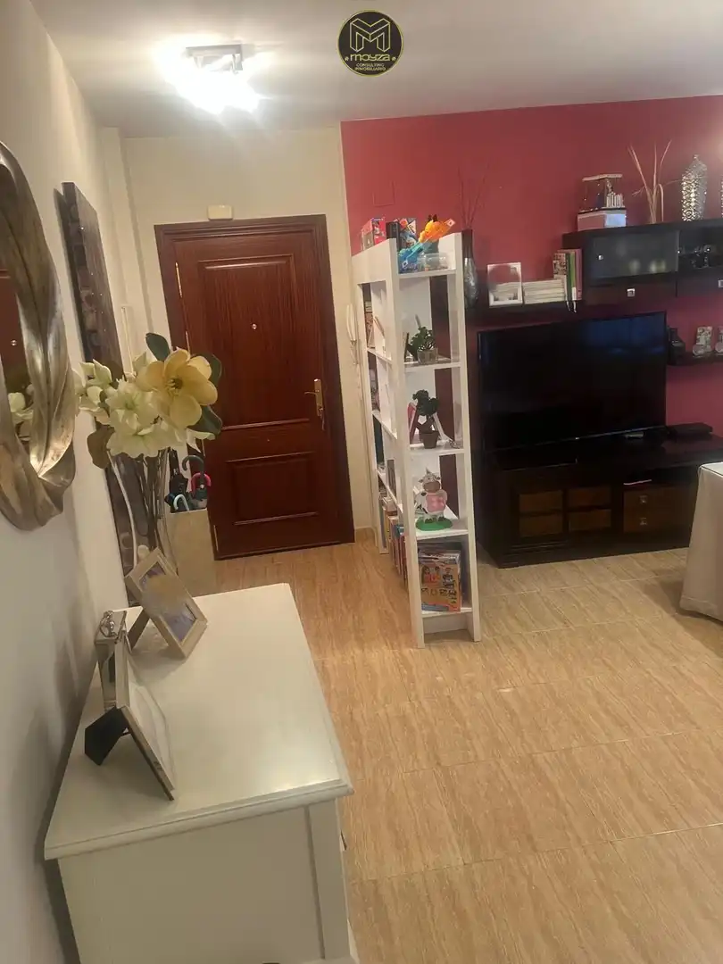 Piso con terraza en venta en Martos, imagen 3