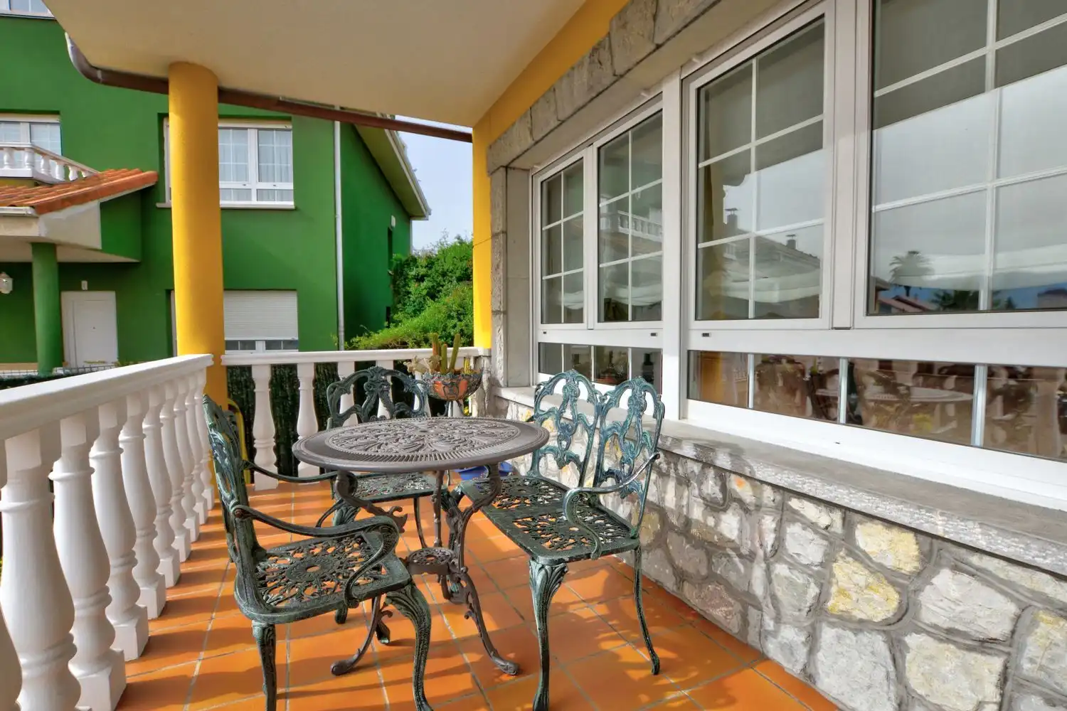 Jardín de Casa o chalet en venta en Avilés con Calefacción, Terraza y Trastero