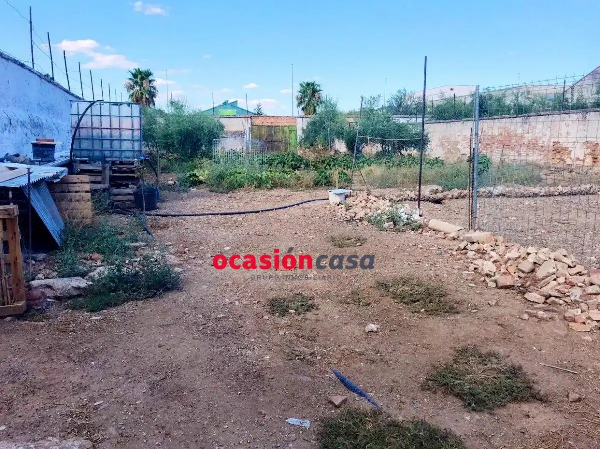 Lands and plots for sale in Belmez