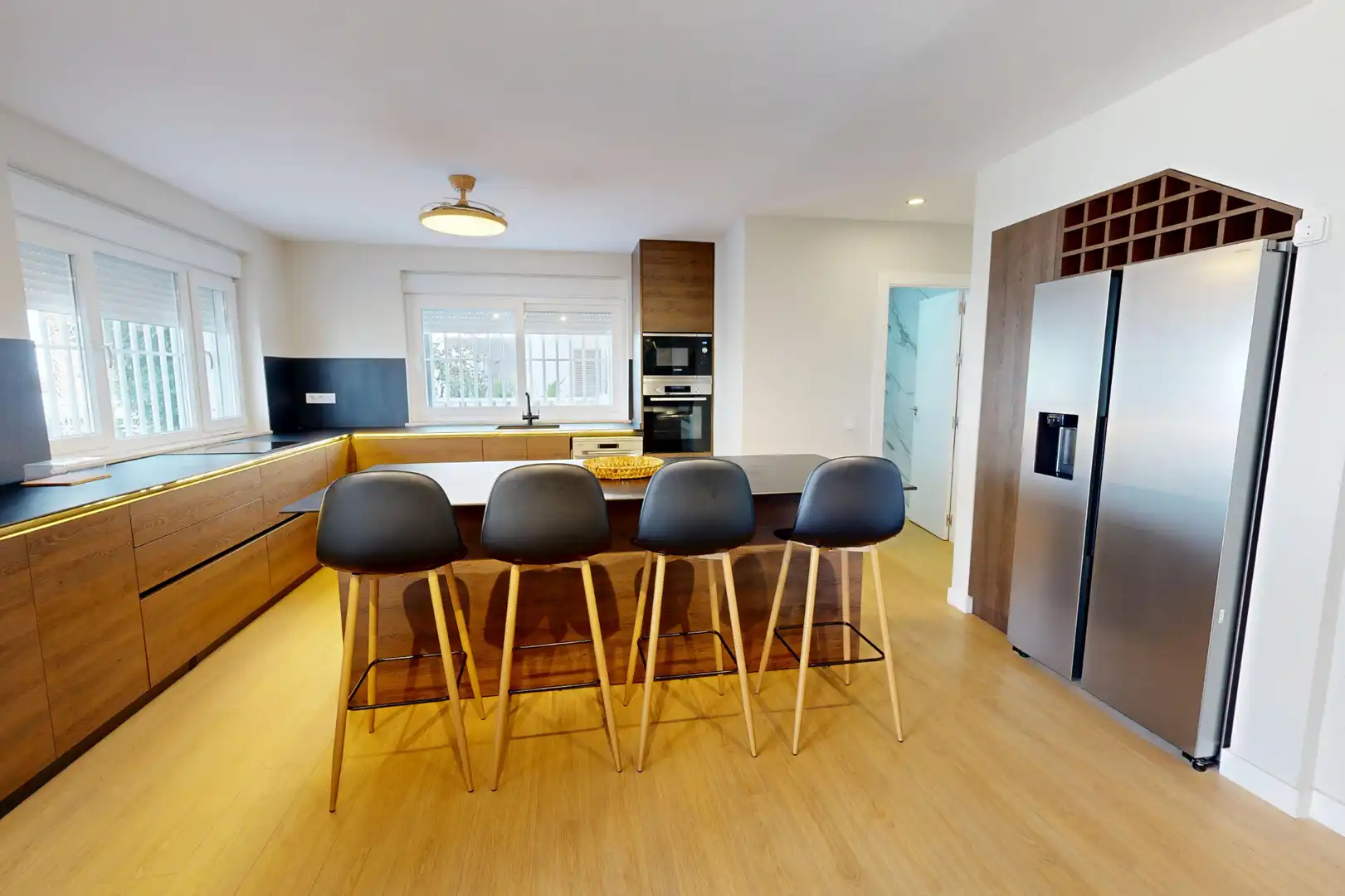 Cocina de Casa o chalet de alquiler en Cartagena con Calefacción, Jardín privado y Parquet