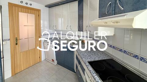 Photo 5 of Flat to rent in Dodge, Orcasitas, Madrid