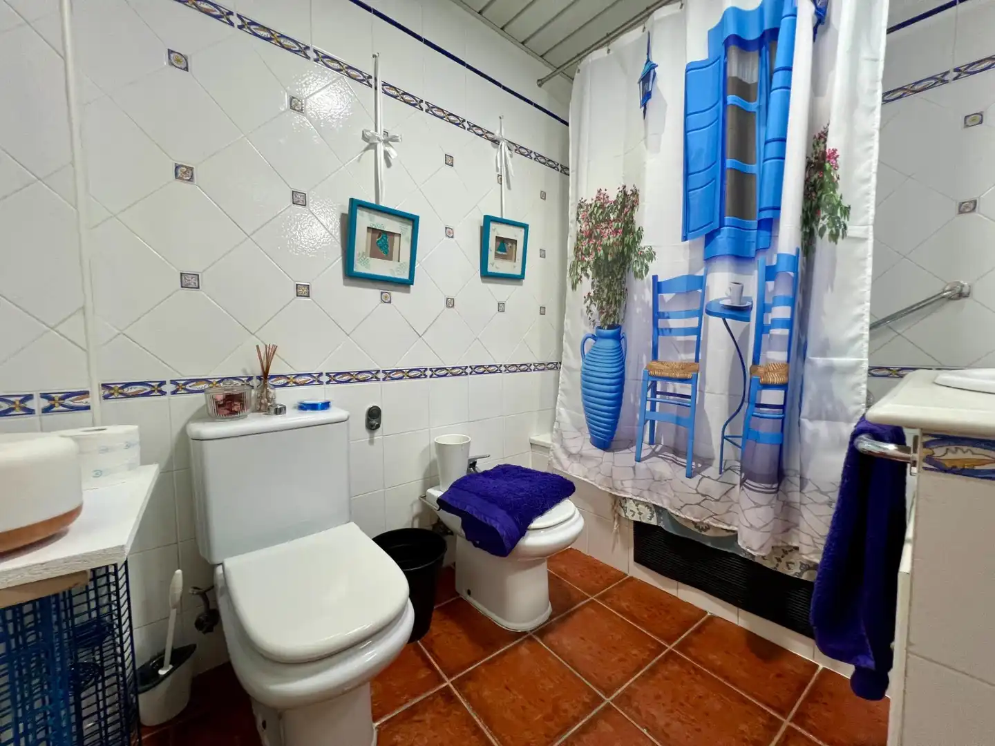 Bathroom of Detached homes for sale in Córdoba  with Air Conditioner, Heating and Terrace
