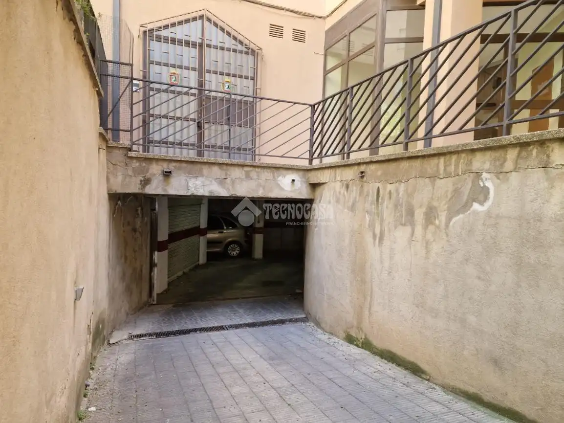 Parkplatz von Wohnung zum Verkauf in Huesca mit Heizung und Balkon