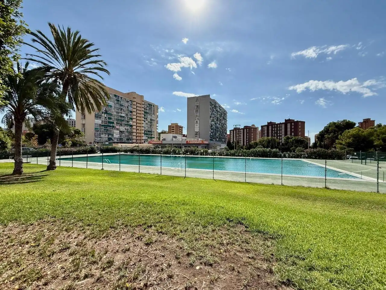 Piscina de Estudi en venda en Benidorm amb Aire condicionat, Moblat i Piscina comunitària