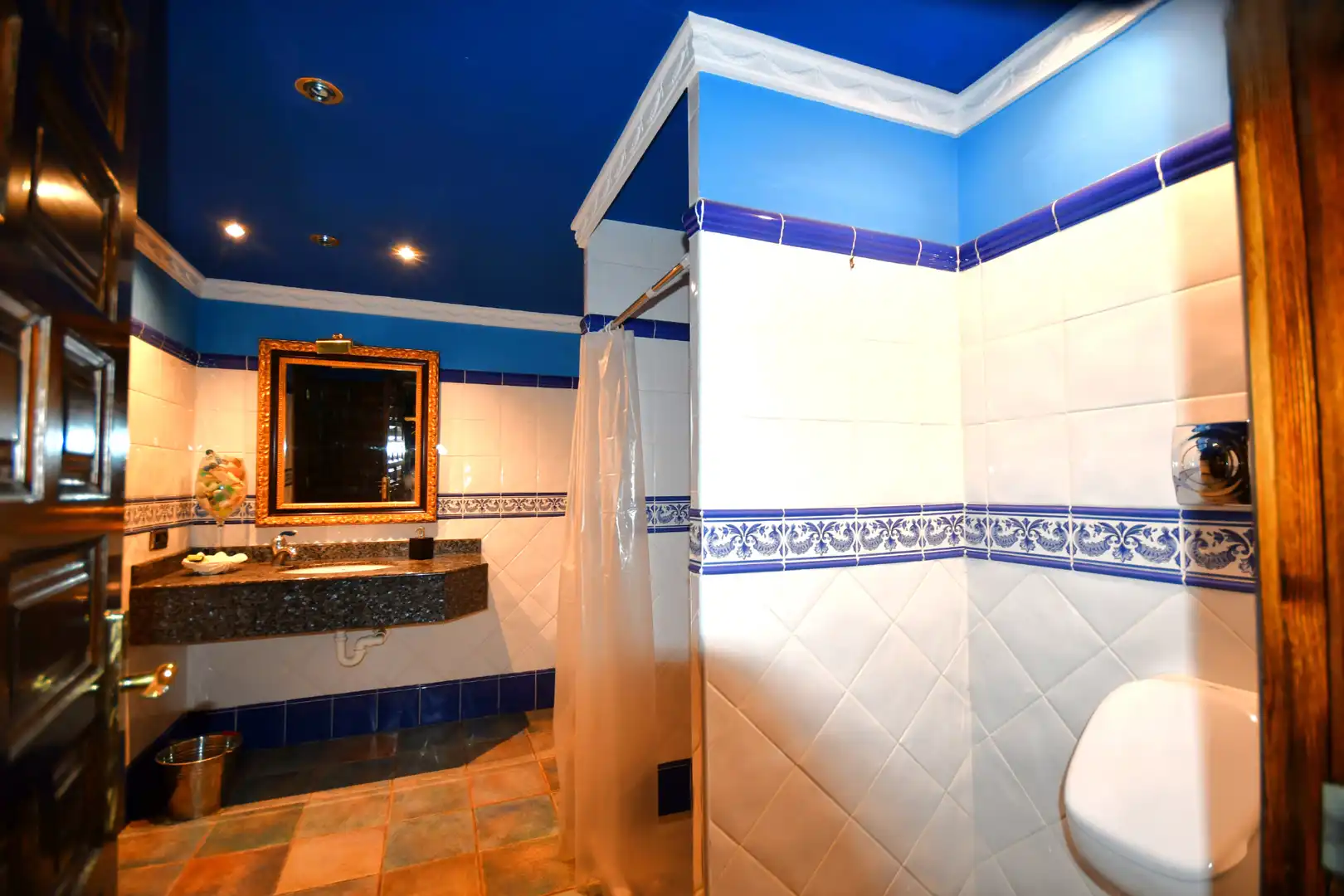 Bathroom of Houses for sale in Lardero  with Air Conditioner, Heating and Private garden