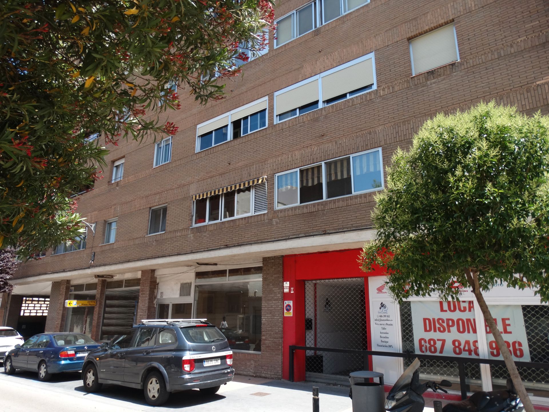 Exterior view of Premises for sale in Guadalajara Capital