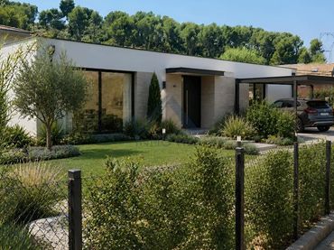 Casa con piscina en venta en De La Mare De Déu De Lourdes