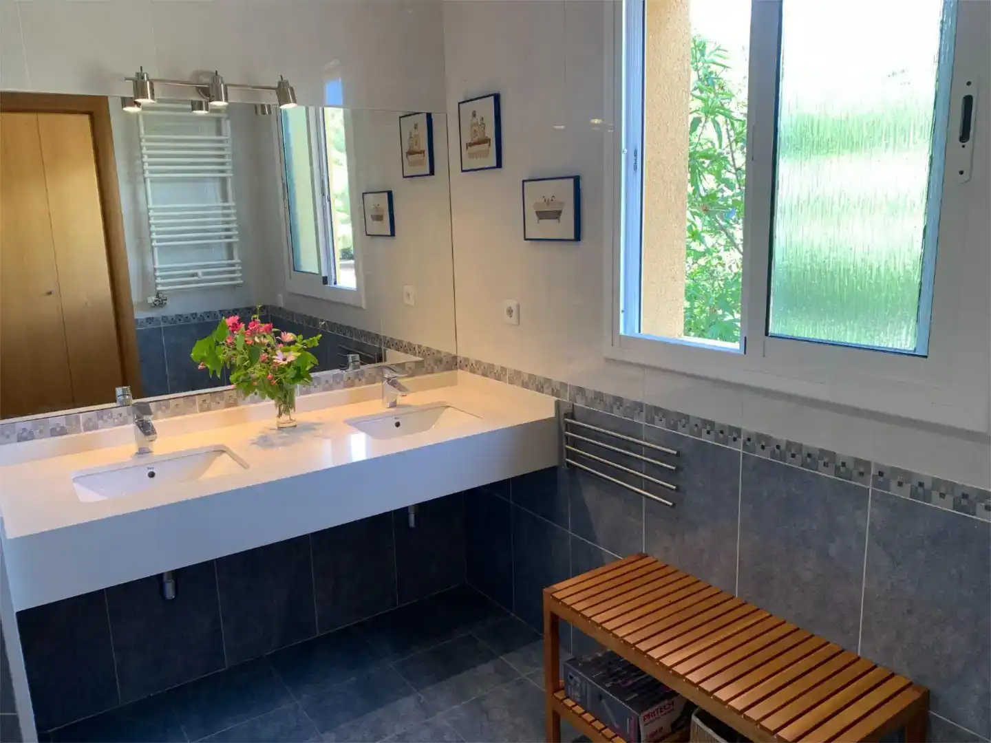 Baño de Piso en venta en Cubelles con Aire acondicionado, Jardín privado y Parquet