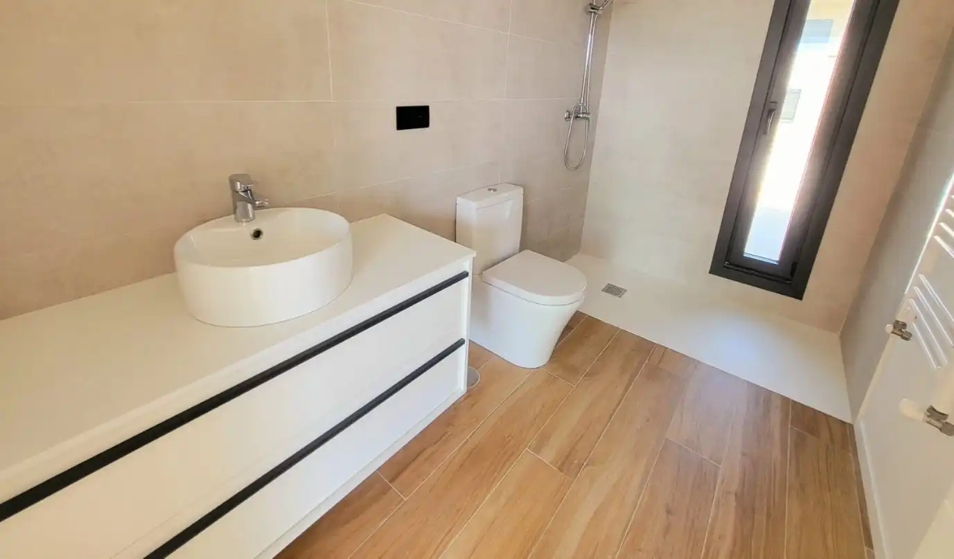 Bathroom of Detached homes for sale in Vigo   with Heating, Private garden and Terrace