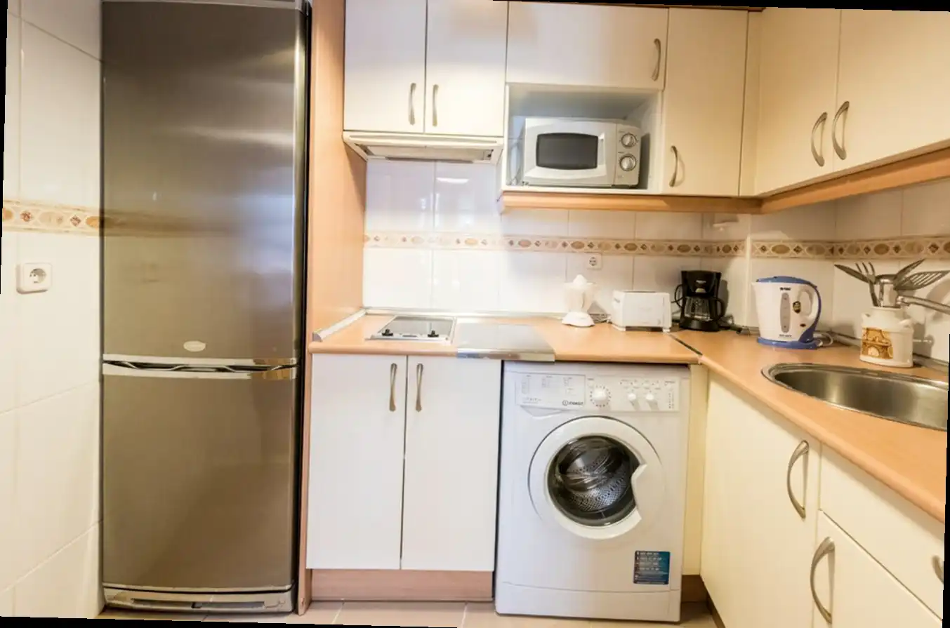 Küche von Wohnung zur Miete in Centre