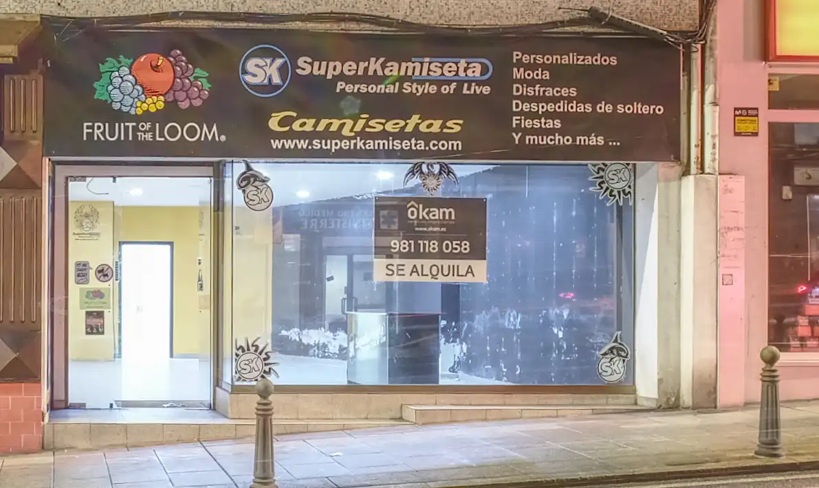Local en venta en Avenida Finisterre, 155, Paseo de los Puentes - Santa Margarita