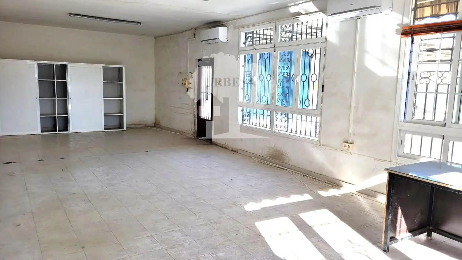 Nave industrial en venta en Motril