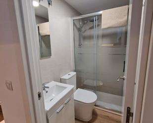 Bathroom of Flat to rent in Villaviciosa de Odón  with Heating, Furnished and Washing machine