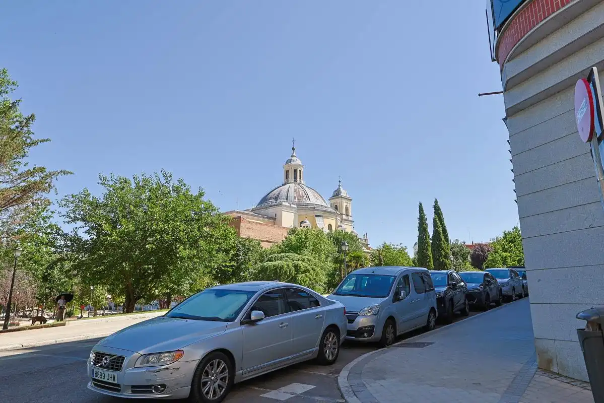 Aparcament de Planta baixa en venda en Madrid amb Calefacció
