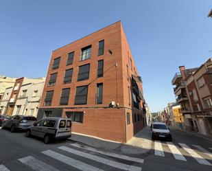 Exterior view of Flat to rent in Terrassa  with Air Conditioner, Heating and Parquet flooring