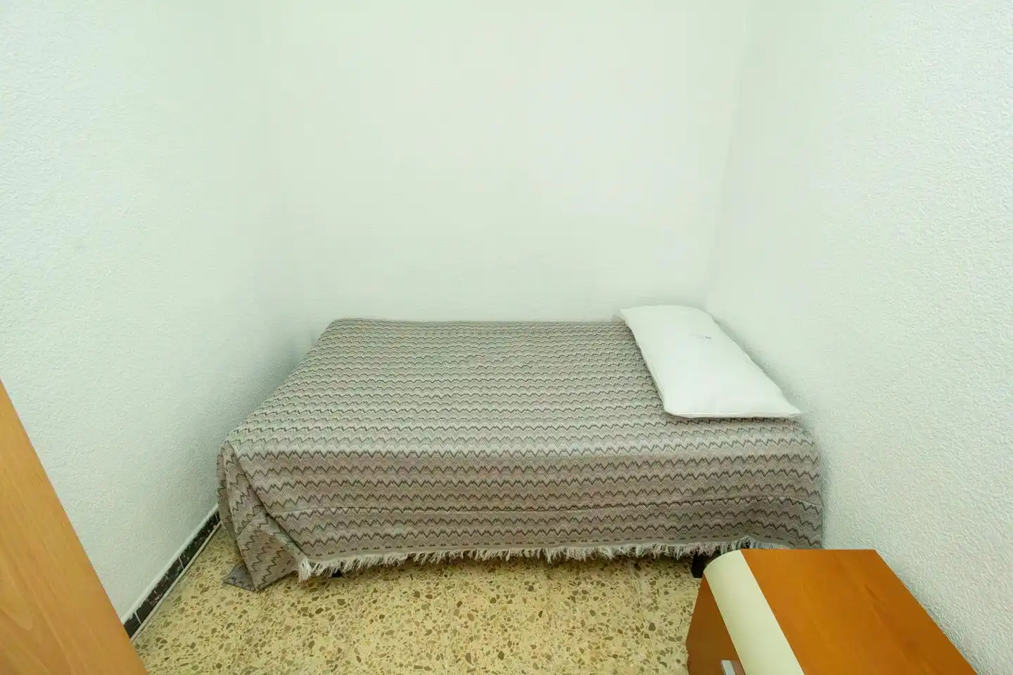 Flat for rent in Doctor Manuel Candela, 60, Ciutat Jardí