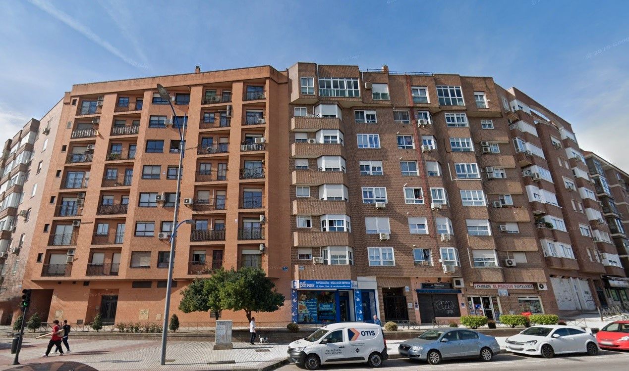 Vista exterior de Pis en venda en Fuenlabrada amb Aire condicionat, Calefacció i Parquet