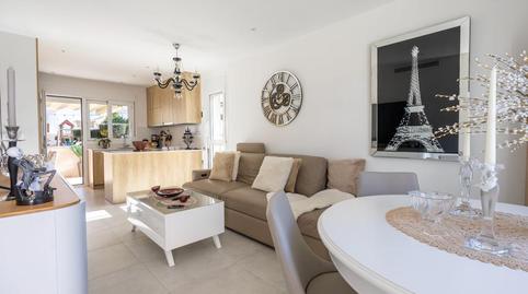 Photo 2 of Single-family semi-detached for sale in C. Madamme Curie, 41, Zona los Frutales, Torrevieja