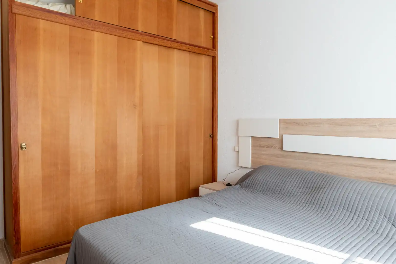Dormitori de Pis en venda en Benalmádena amb Aire condicionat, Terrassa i Rentadora