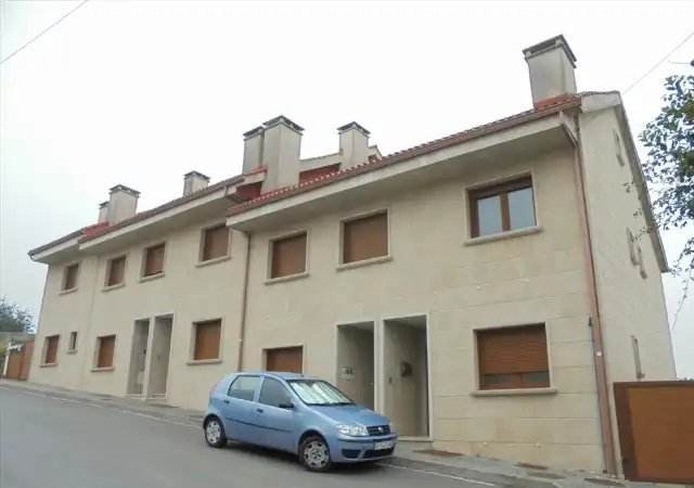 Vista exterior de Trastero en venta en Sanxenxo
