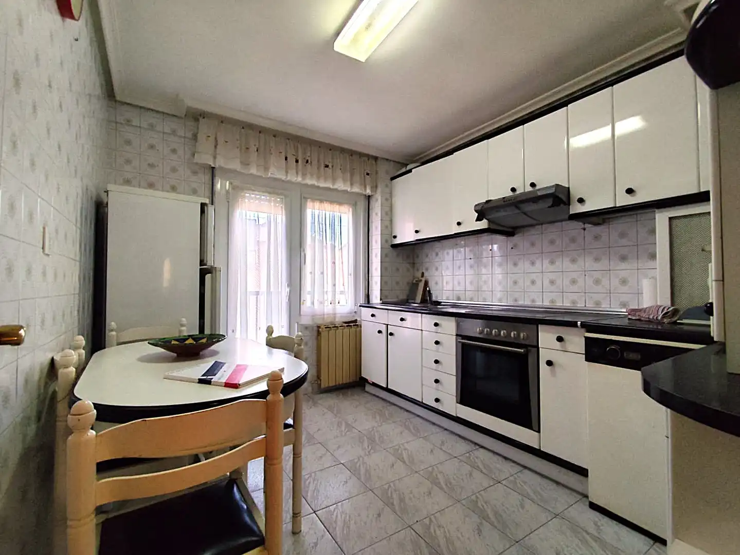 Cocina de Piso en venta en Arnedo con Calefacción, Terraza y Amueblado