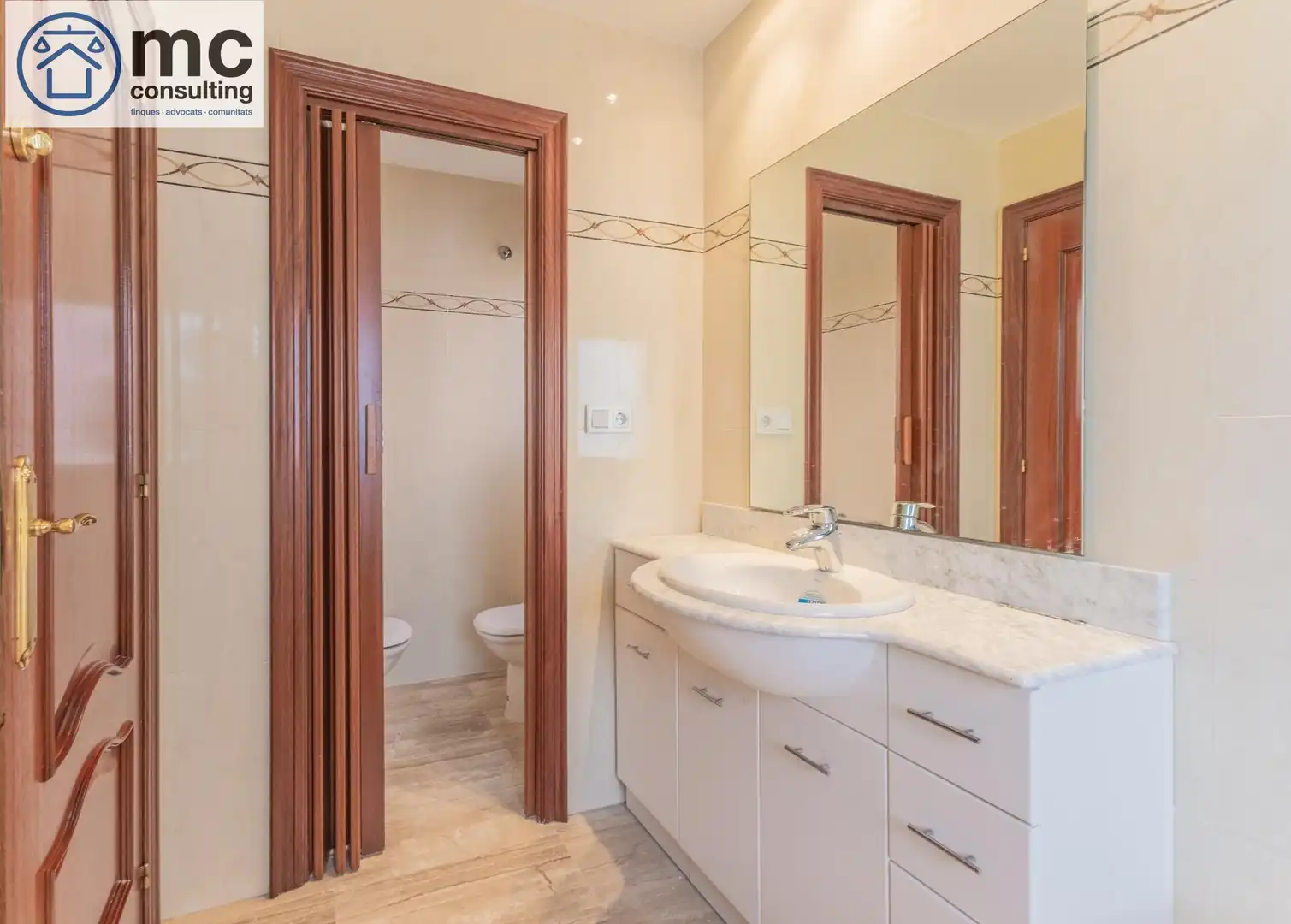 Bathroom of Houses for sale in Mataró  with Heating, Private garden and Terrace