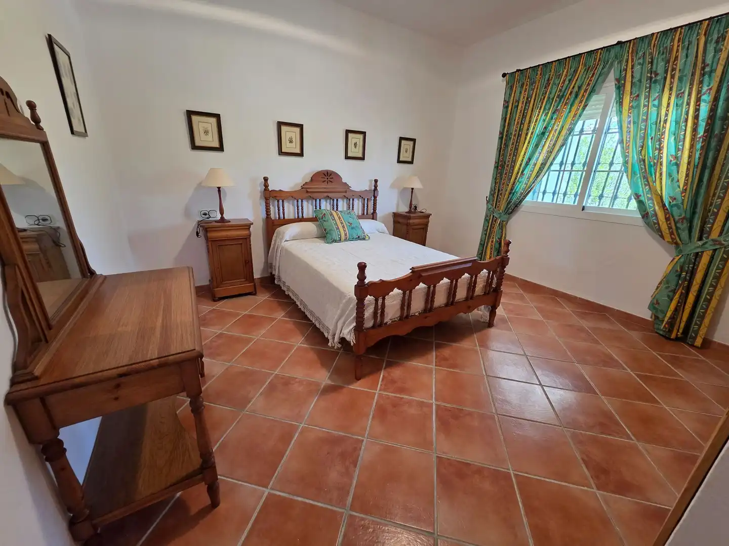 Habitación de Casa o chalet en venta en Alhaurín El Grande con Aire acondicionado, Calefacción y Jardín privado