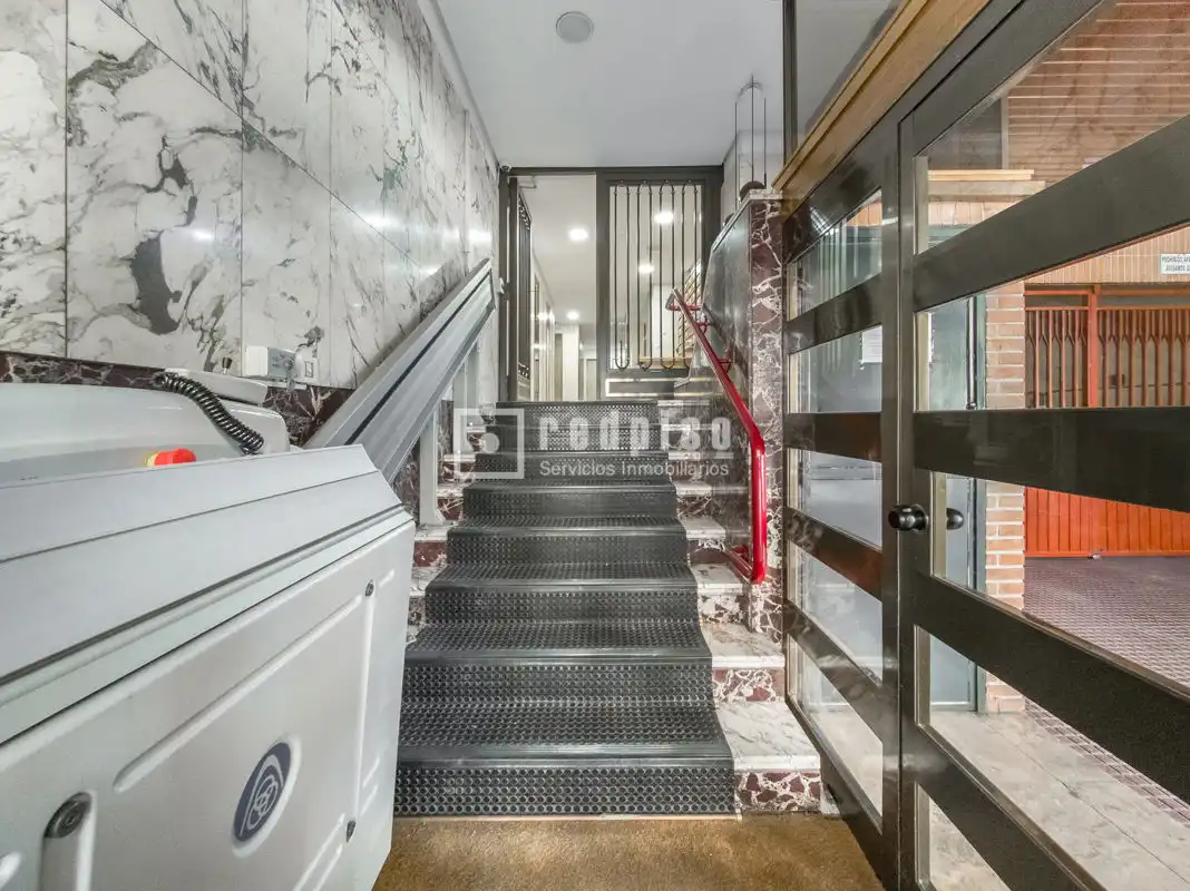 Apartamento de alquiler en Madrid con Calefacción, Parquet y Terraza