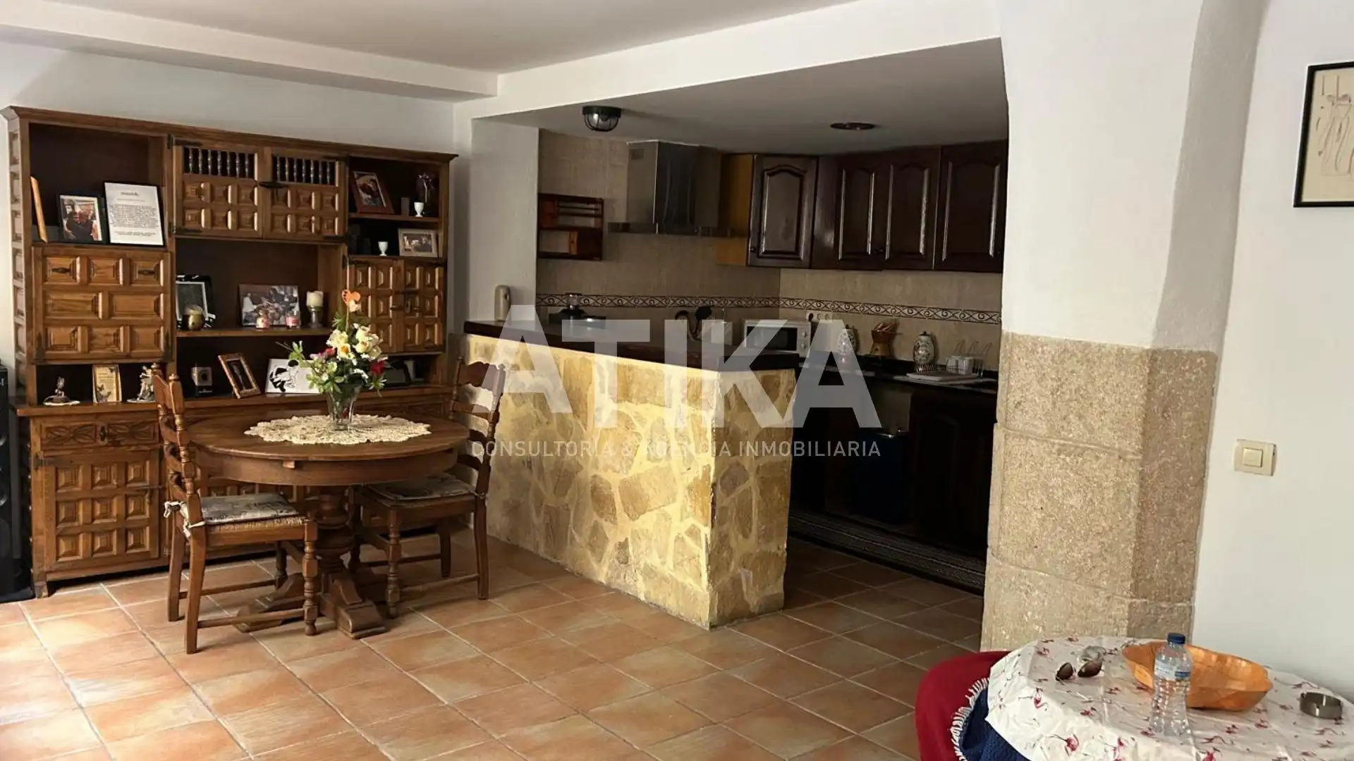 Cuina de Casa o xalet en venda en Ontinyent amb Traster, Moblat i Balcó