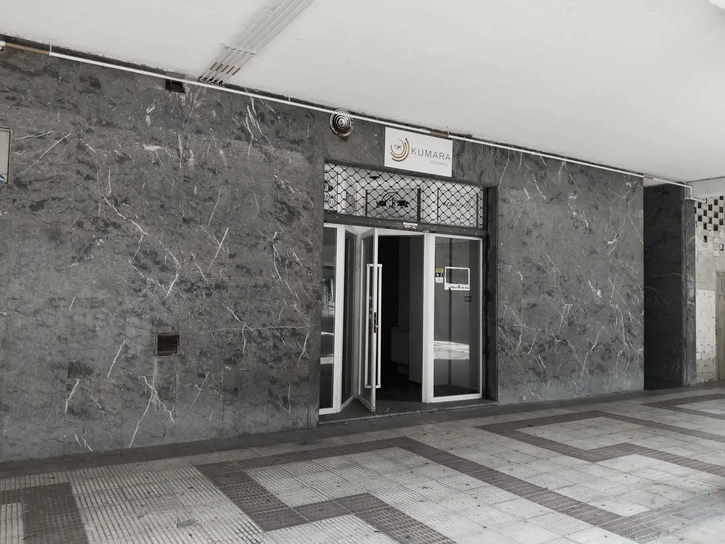 Local comercial en venda a Zabalgane Plaza 9, imagen 7